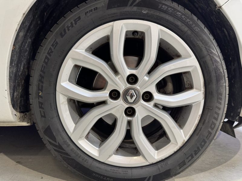 RENAULT CLIO IV 0.9 TCe 90 Intens - SUIVI D'ENTRETIEN COMPLET - MOTEUR A CHAINE - CAMERA