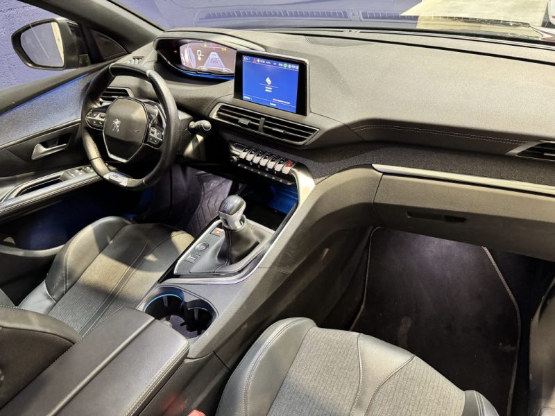 PEUGEOT 5008 130ch S&S BVM6 GT Line - DISTRI OK - SUIVI COMPLET PEUGEOT