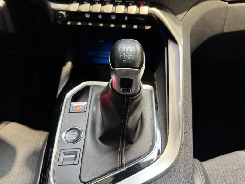 PEUGEOT 5008 130ch S&S BVM6 GT Line - DISTRI OK - SUIVI COMPLET PEUGEOT