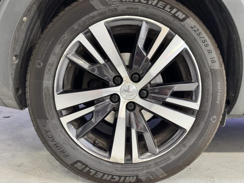 PEUGEOT 5008 130ch S&S BVM6 GT Line - DISTRI OK - SUIVI COMPLET PEUGEOT