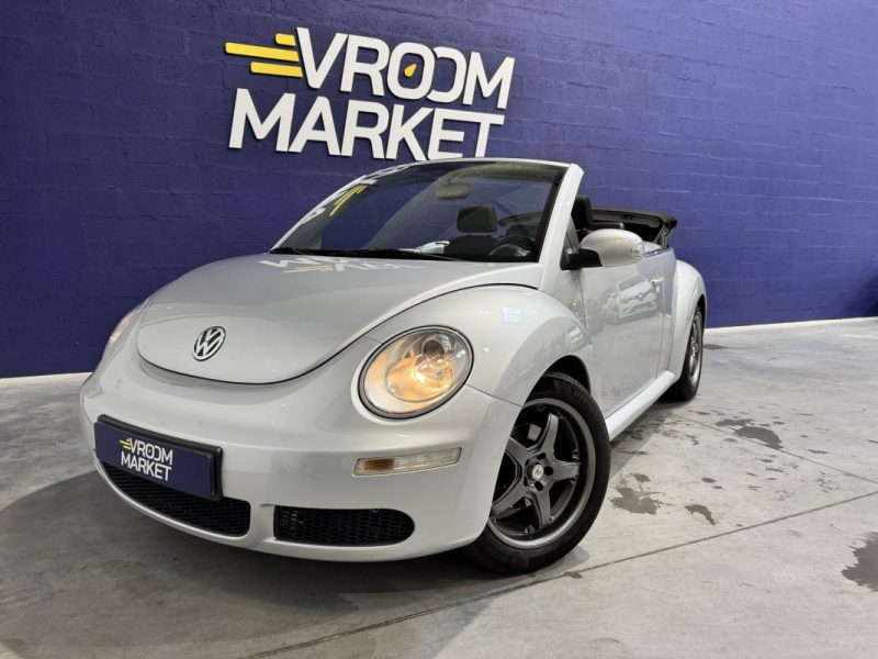 VOLKSWAGEN NEW BEETLE CABRIOLET 1.6i 102 ch - DISTRI OK