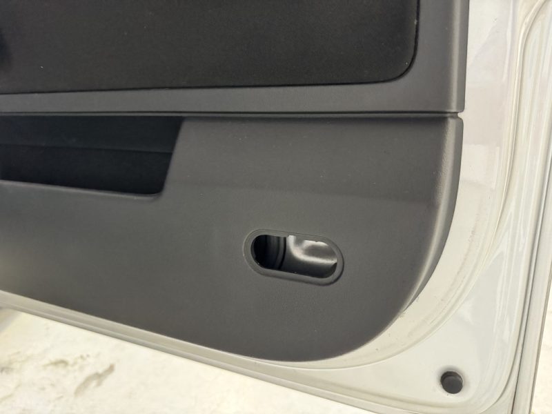 VOLKSWAGEN NEW BEETLE CABRIOLET 1.6i 102 ch - DISTRI OK