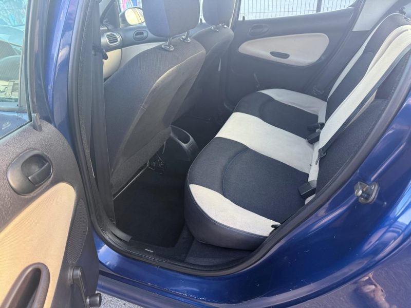 PEUGEOT 206 2005