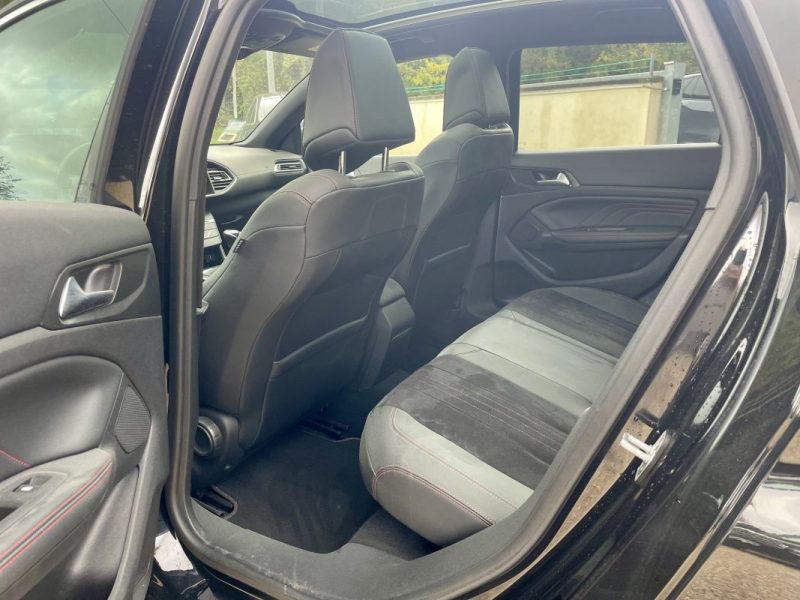 PEUGEOT 308 1.5 Blue-HDi GT Line 130 ch Break