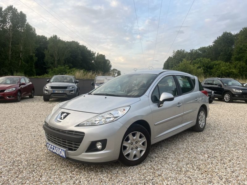 PEUGEOT 207 2011