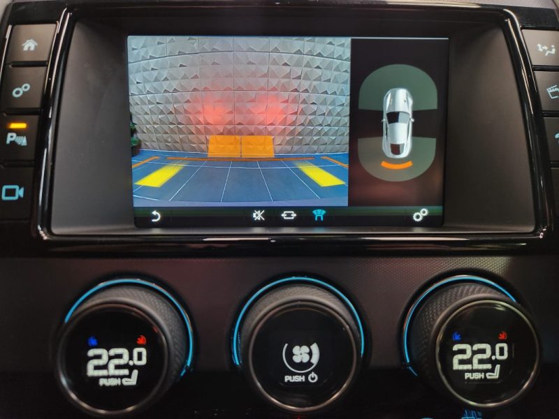 JAGUAR F-Type 2018 Jaguar F-type 2018 COUPE 3.0 V6 340 R-DYNAMIC