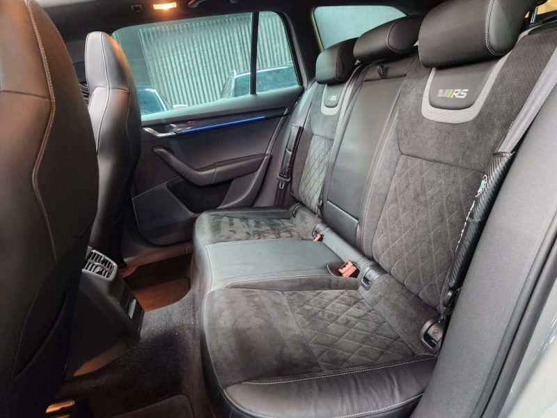 SKODA OCTAVIA COMBI 2.0 TSI 245 RS*ACC*PANO*CAMERA*LED