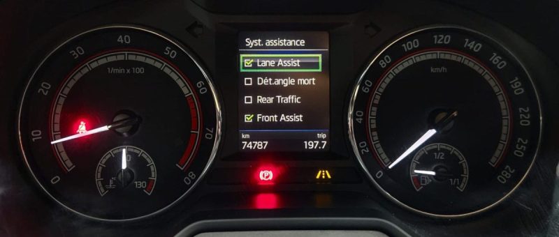 SKODA OCTAVIA COMBI 2.0 TSI 245 RS*ACC*PANO*CAMERA*LED