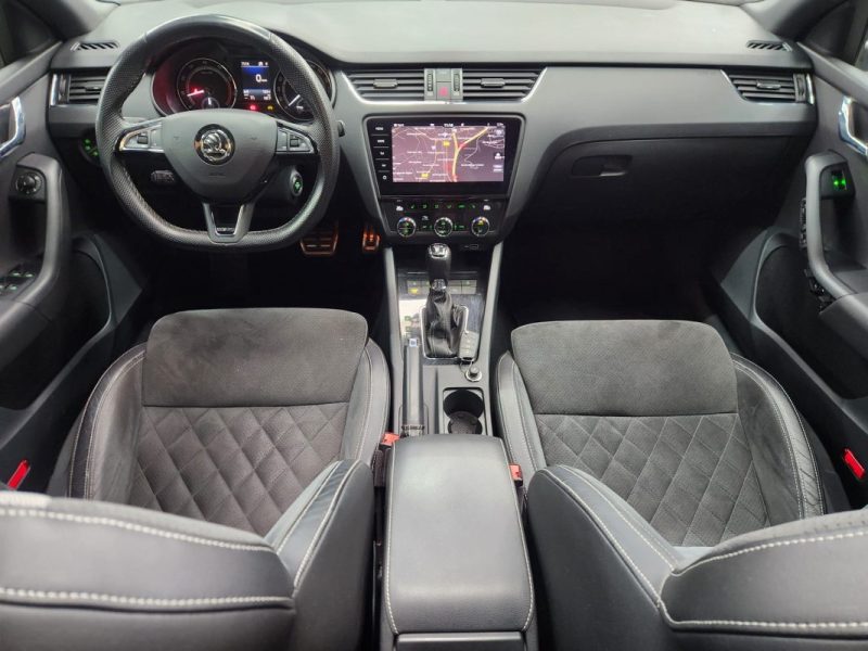SKODA OCTAVIA COMBI 2.0 TSI 245 RS*ACC*PANO*CAMERA*LED