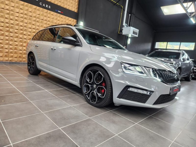 SKODA OCTAVIA COMBI 2.0 TSI 245 RS*ACC*PANO*CAMERA*LED