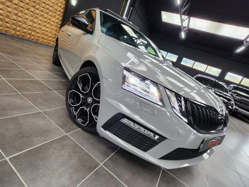 SKODA OCTAVIA COMBI 2.0 TSI 245 RS*ACC*PANO*CAMERA*LED