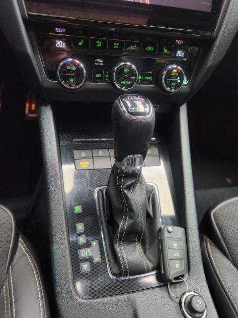 SKODA OCTAVIA COMBI 2.0 TSI 245 RS*ACC*PANO*CAMERA*LED