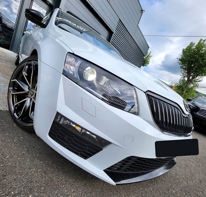 SKODA OCTAVIA Combi 2.0 TDI 184 RS DSG*PANO*CANTON*CUIR*GPS*