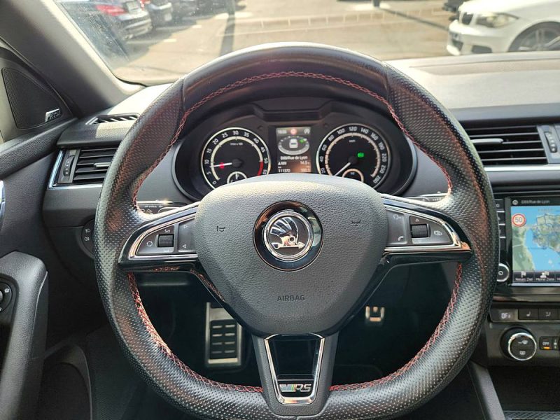 SKODA OCTAVIA Combi 2.0 TDI 184 RS DSG*PANO*CANTON*CUIR*GPS*