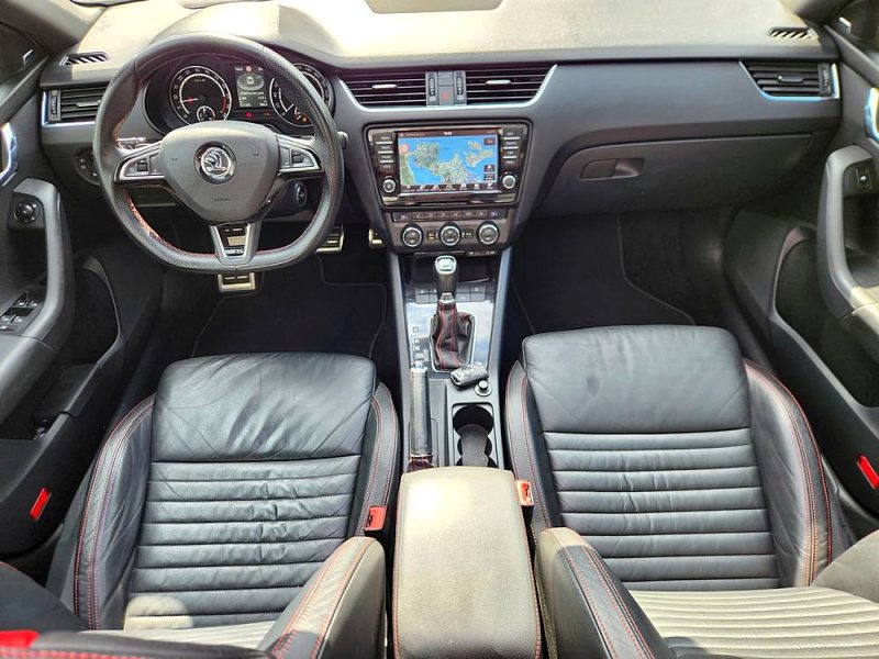 SKODA OCTAVIA Combi 2.0 TDI 184 RS DSG*PANO*CANTON*CUIR*GPS*