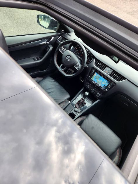 SKODA OCTAVIA Combi 2.0 TDI 184 RS DSG*PANO*CANTON*CUIR*GPS*