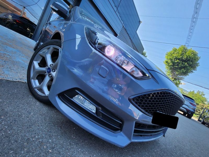 FORD FOCUS 2.0 250 ST*RECARO*XENON*