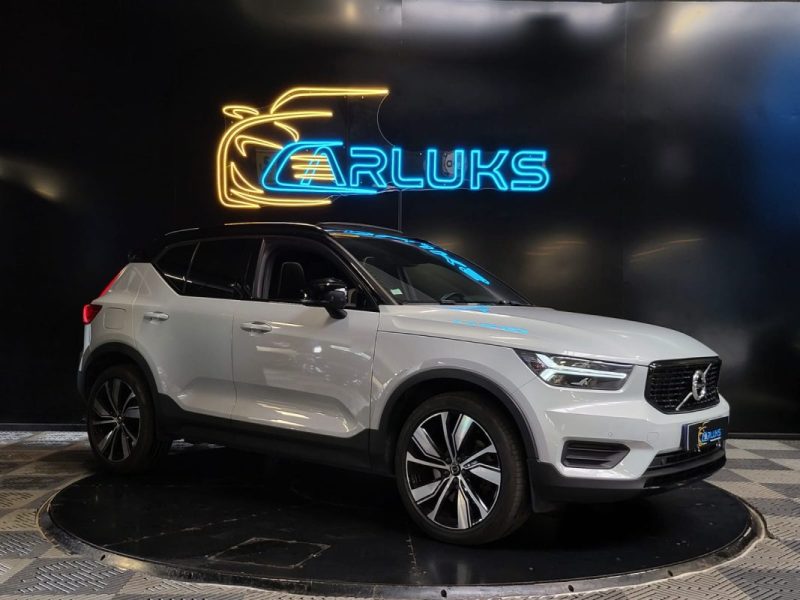 VOLVO XC 40 1.5 T4 12V TURBO HYBRID 211cv R-DESIGN /TOIT OUVRANT /HAYON ELECTRIQUE /VIRTUAL COCKPIT