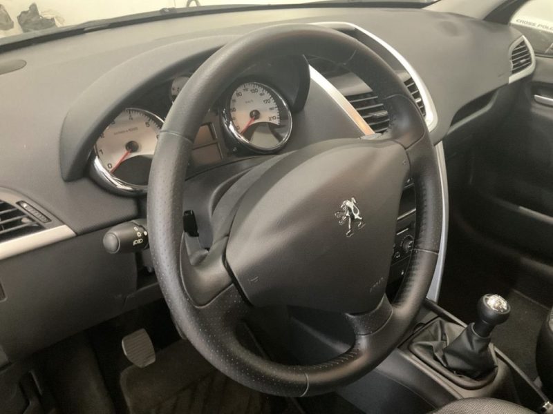 PEUGEOT 207 SW / BREAK PHASE 2 1.4 VTI 95 PREMIERE MAIN / 8.300 Kms REELS CRIT AIR 1 - GARANTIE 1 AN