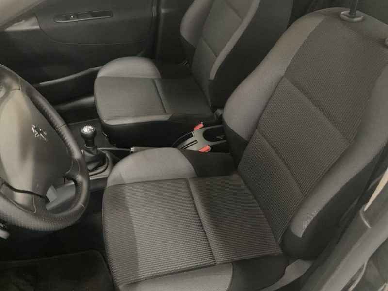 PEUGEOT 207 SW / BREAK PHASE 2 1.4 VTI 95 PREMIERE MAIN / 8.300 Kms REELS CRIT AIR 1 - GARANTIE 1 AN