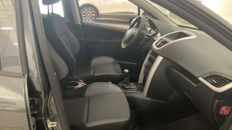 PEUGEOT 207 SW / BREAK PHASE 2 1.4 VTI 95 PREMIERE MAIN / 8.300 Kms REELS CRIT AIR 1 - GARANTIE 1 AN