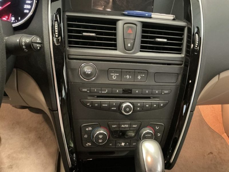 RENAULT LATITUDE INITIALE PARIS 2.0 DCI 175 Cv 22 670 Kms REELS / BOITE AUTOMATIQUE - GARANTIE 1 AN