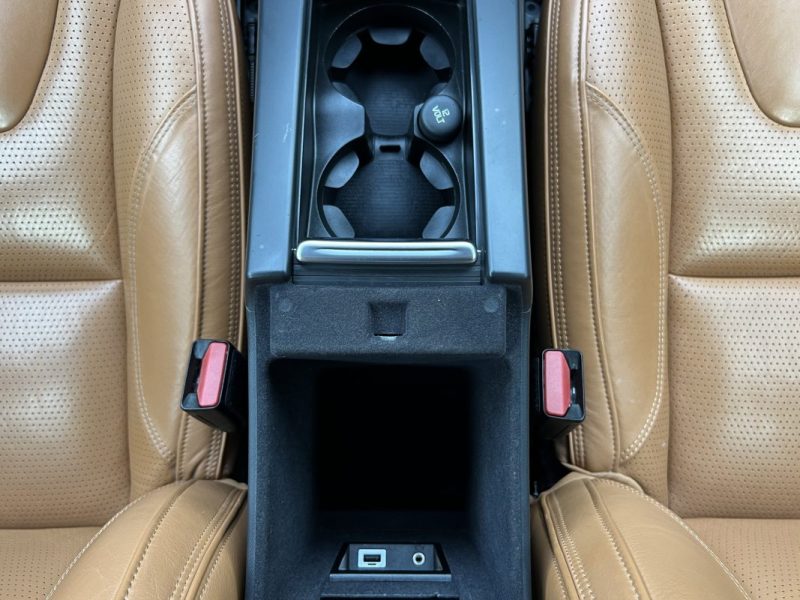 VOLVO XC60 PHASE 2 MOMENTUM D5 2.4 D 220 Cv AWD 4x4 BOITE AUTO CUIR GPS CRIT AIR 2 - GARANTIE 1 AN