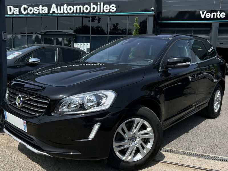 VOLVO XC60 PHASE 2 MOMENTUM D5 2.4 D 220 Cv AWD 4x4 BOITE AUTO CUIR GPS CRIT AIR 2 - GARANTIE 1 AN