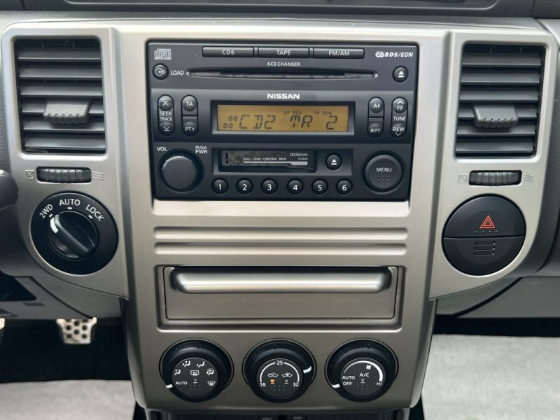 NISSAN X-TRAIL PHASE 2 II 2.2 DCI 136 Cv 4WD 56 800 Kms TOIT OUVRANT PANORAMIQUE - GARANTIE 1 AN