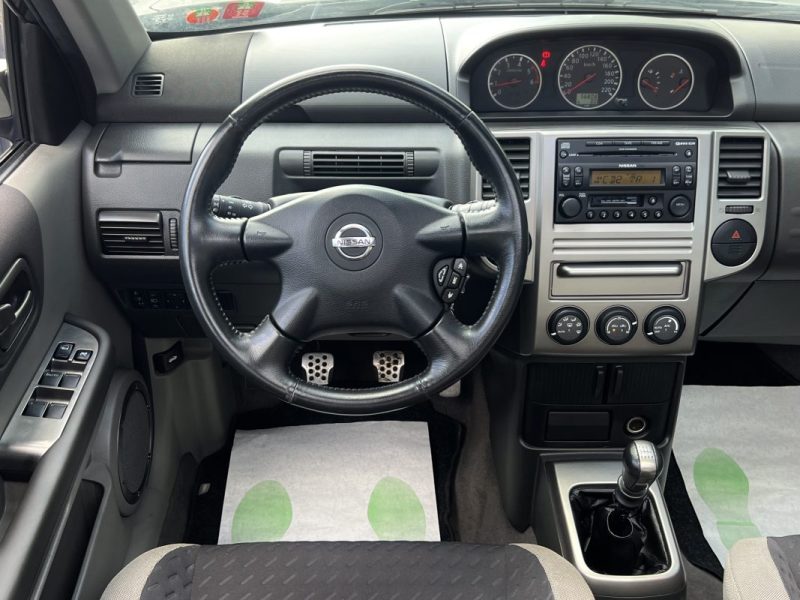 NISSAN X-TRAIL PHASE 2 II 2.2 DCI 136 Cv 4WD 56 800 Kms TOIT OUVRANT PANORAMIQUE - GARANTIE 1 AN