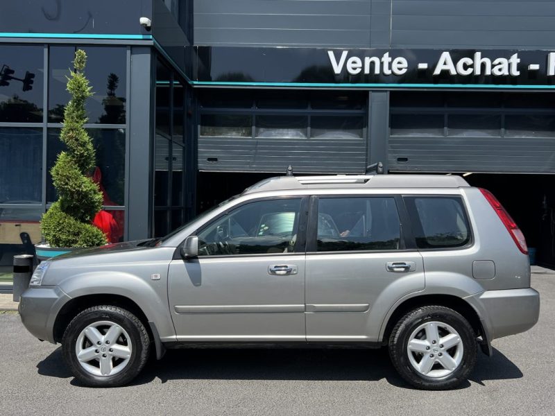 NISSAN X-TRAIL PHASE 2 II 2.2 DCI 136 Cv 4WD 56 800 Kms TOIT OUVRANT PANORAMIQUE - GARANTIE 1 AN