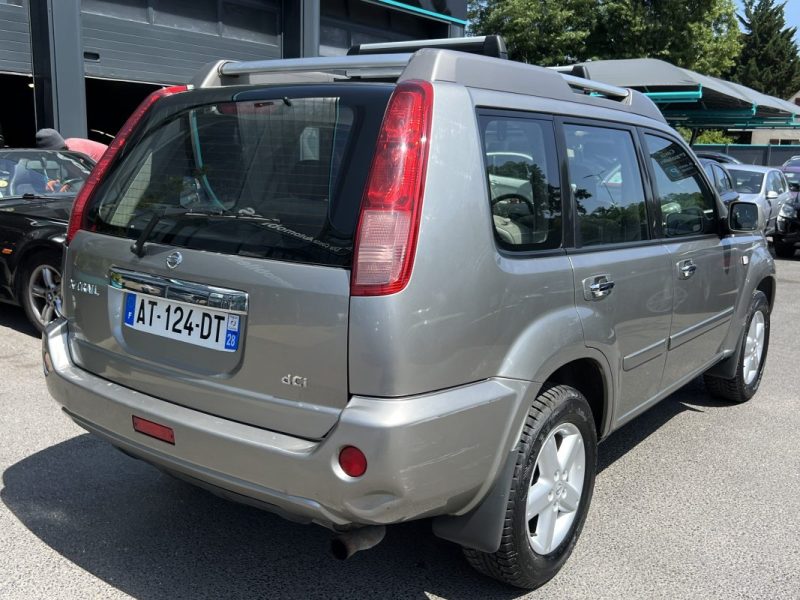 NISSAN X-TRAIL PHASE 2 II 2.2 DCI 136 Cv 4WD 56 800 Kms TOIT OUVRANT PANORAMIQUE - GARANTIE 1 AN
