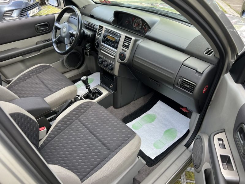 NISSAN X-TRAIL PHASE 2 II 2.2 DCI 136 Cv 4WD 56 800 Kms TOIT OUVRANT PANORAMIQUE - GARANTIE 1 AN