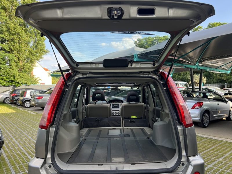 NISSAN X-TRAIL PHASE 2 II 2.2 DCI 136 Cv 4WD 56 800 Kms TOIT OUVRANT PANORAMIQUE - GARANTIE 1 AN