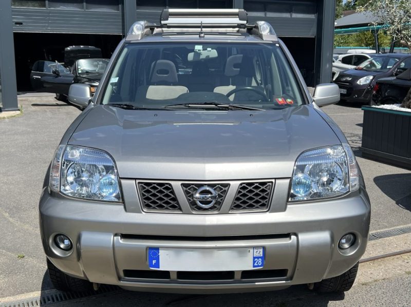 NISSAN X-TRAIL PHASE 2 II 2.2 DCI 136 Cv 4WD 56 800 Kms TOIT OUVRANT PANORAMIQUE - GARANTIE 1 AN