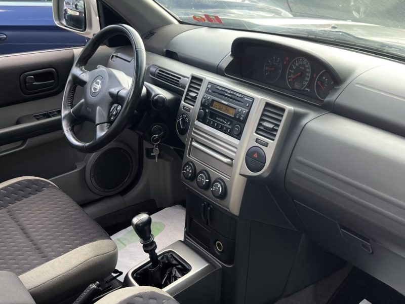 NISSAN X-TRAIL PHASE 2 II 2.2 DCI 136 Cv 4WD 56 800 Kms TOIT OUVRANT PANORAMIQUE - GARANTIE 1 AN