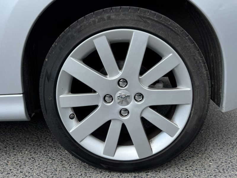 PEUGEOT 207 CC PHASE 2 CABRIOLET SPORT PACK 1.6 VTI 120 Cv 49 400 Kms CRIT AIR 1 - GARANTIE 1 AN