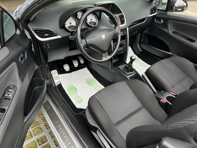 PEUGEOT 207 CC PHASE 2 CABRIOLET SPORT PACK 1.6 VTI 120 Cv 49 400 Kms CRIT AIR 1 - GARANTIE 1 AN