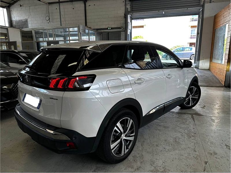 3008 hybrid e-EAT8 225 ALLURE