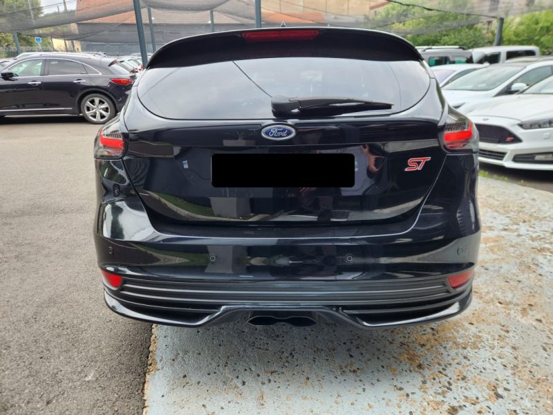 Ford Focus 2017 2.0 250 ST*RECARO*GPS*XENON