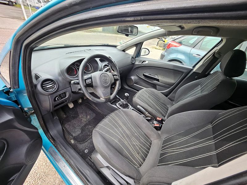 OPEL CORSA 2010