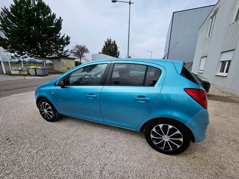OPEL CORSA 2010