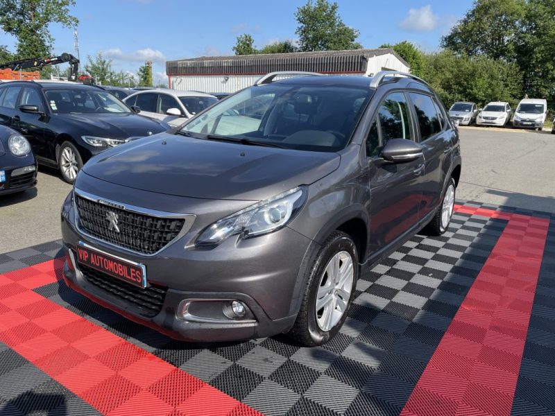 PEUGEOT 2008 1.5 BLUE HDI 100 cv Signature