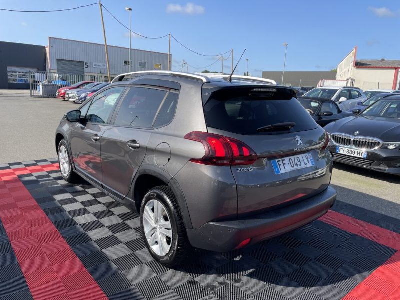PEUGEOT 2008 1.5 BLUE HDI 100 cv Signature