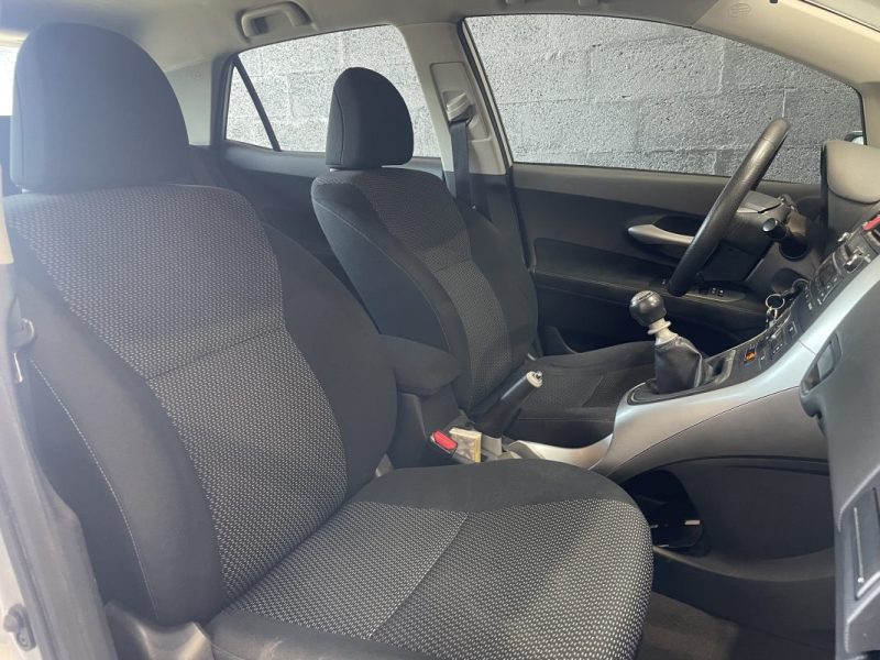 TOYOTA AURIS 90 D-4D Active BVM6