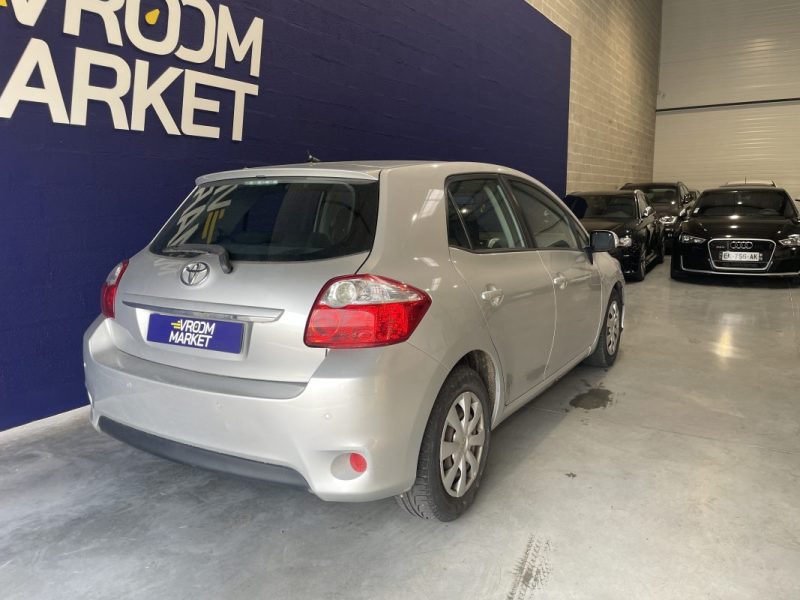 TOYOTA AURIS 90 D-4D Active BVM6