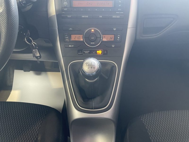 TOYOTA AURIS 90 D-4D Active BVM6