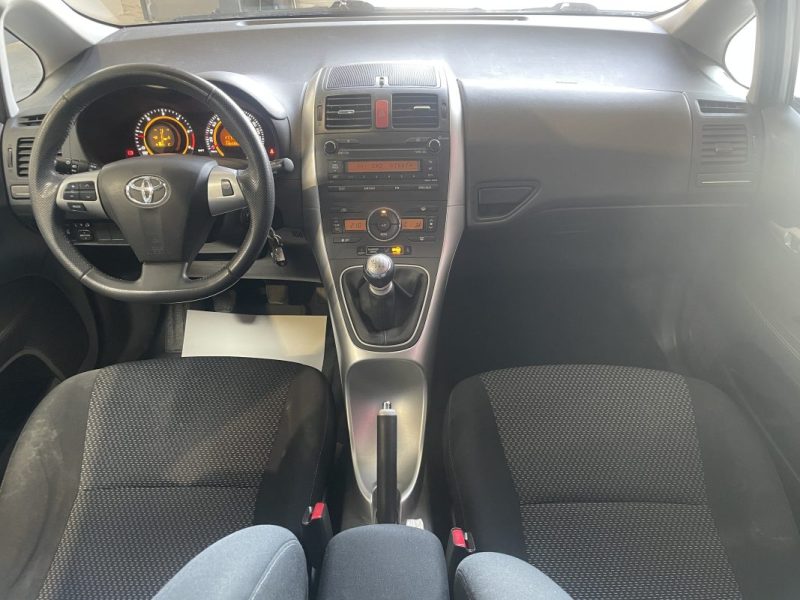 TOYOTA AURIS 90 D-4D Active BVM6