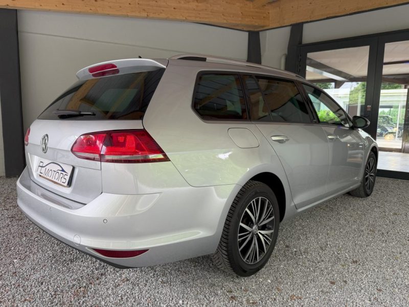 VOLKSWAGEN GOLF 2017