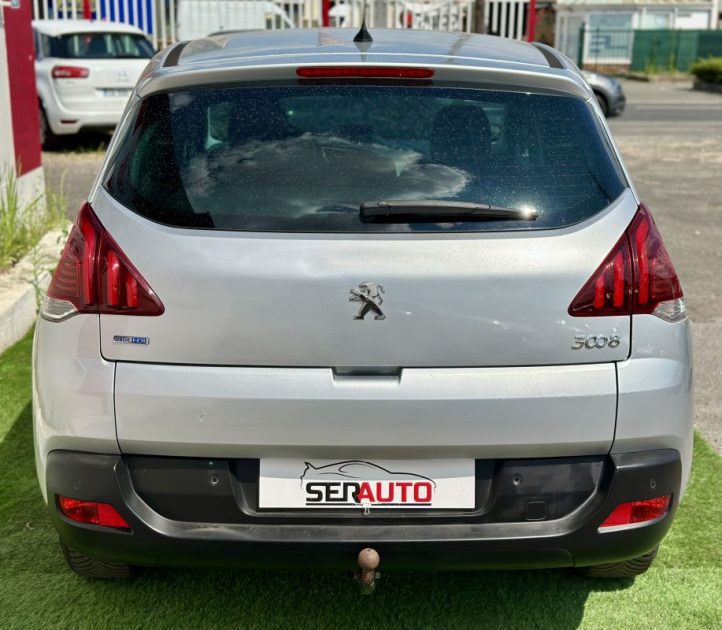 PEUGEOT 3008 2016